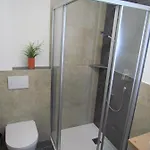 Anni, Appartement Tux